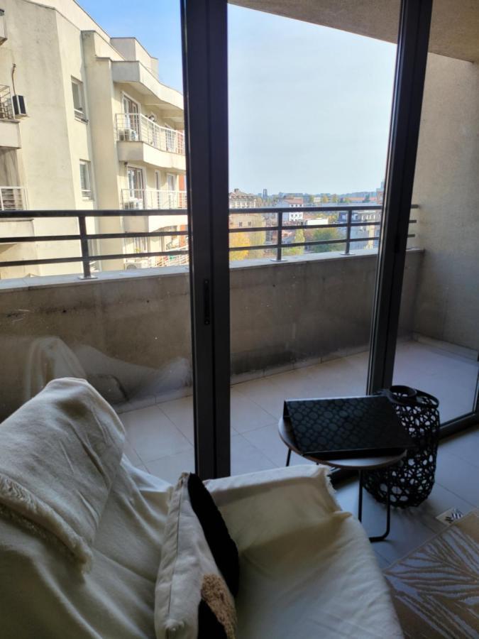 125 Sqm Family Friendly With Kids Room Bucureşti Exterior foto